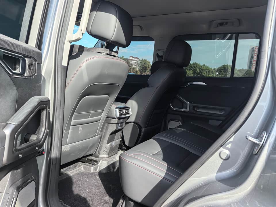 Jetour Jet Traveler C-DM