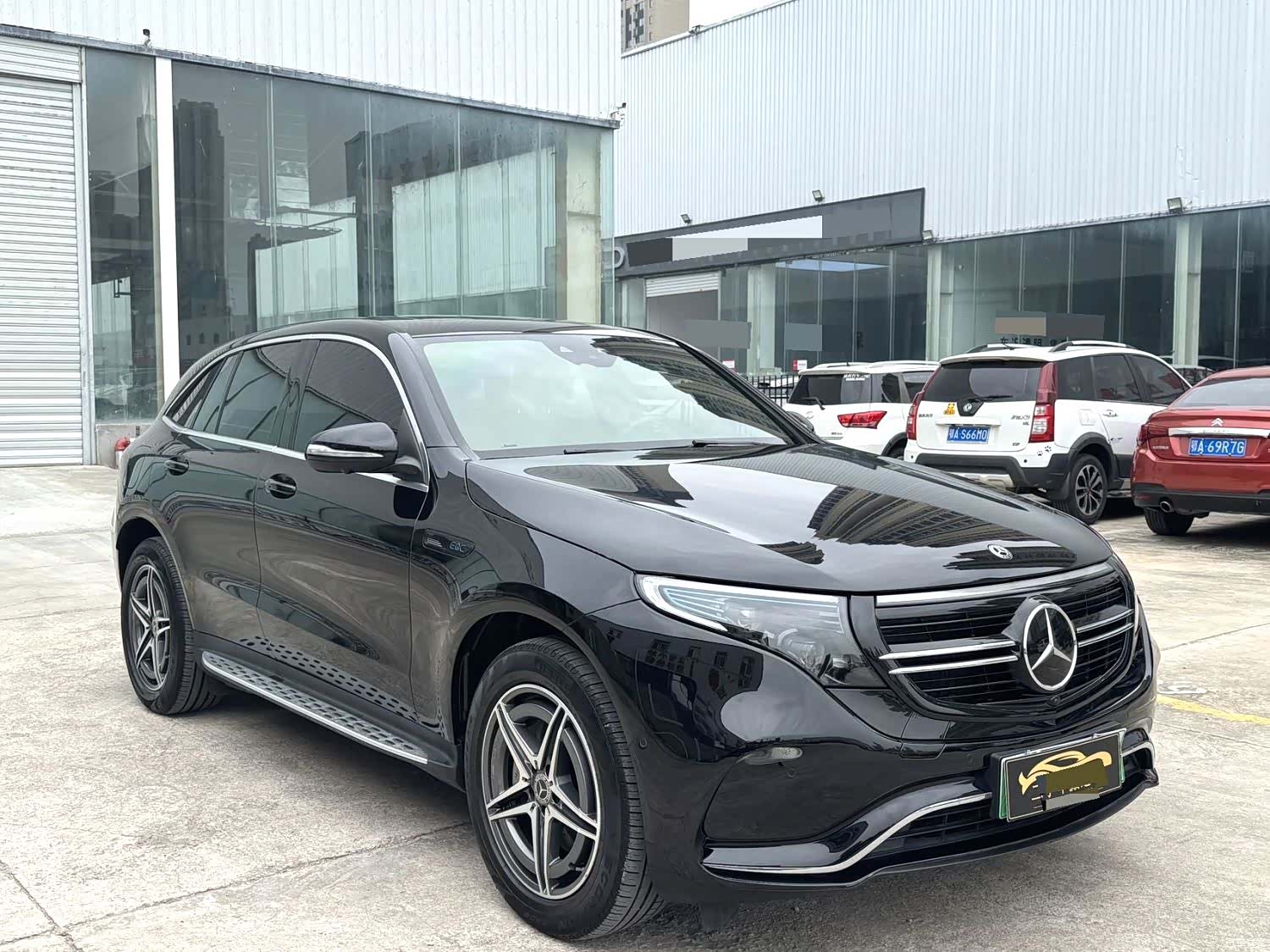 Mercedes-Benz EQC, 2020 3