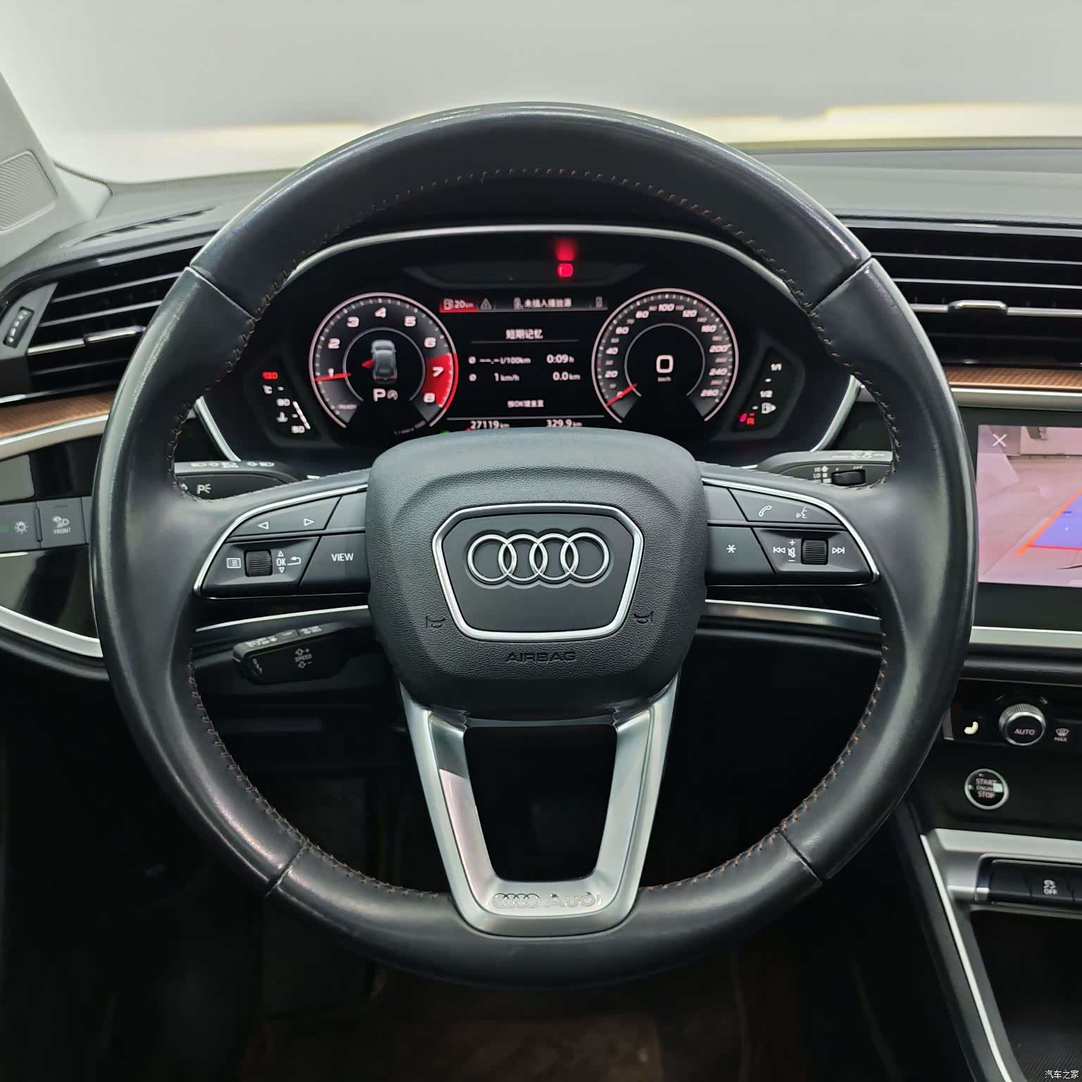 Audi Q3, 2022 12