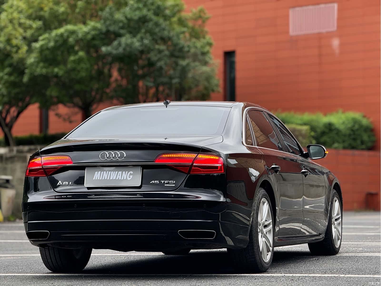 Audi A8L, 2017 4
