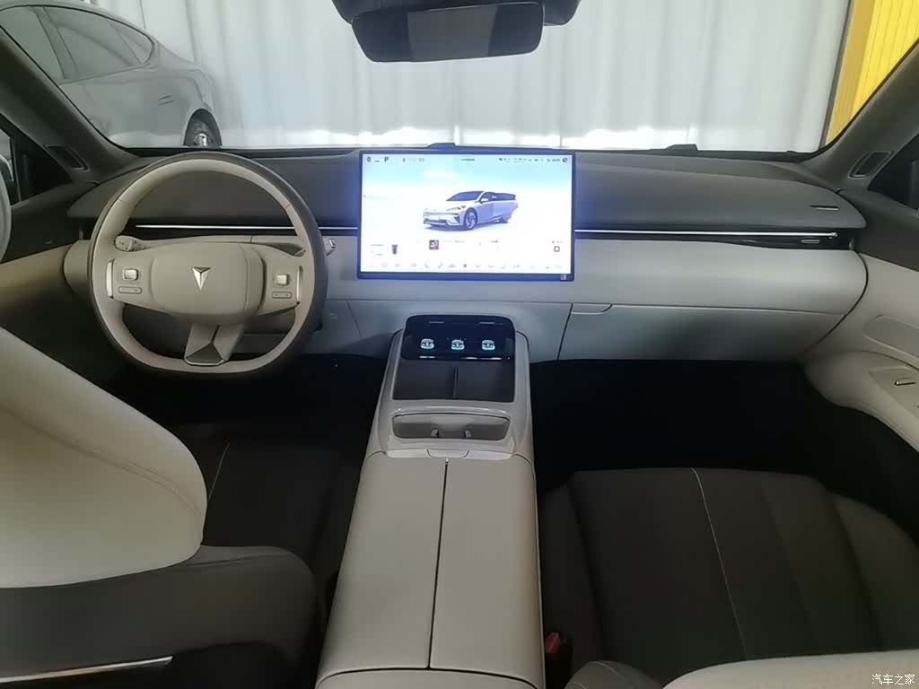 Deepal L07, 2024 10