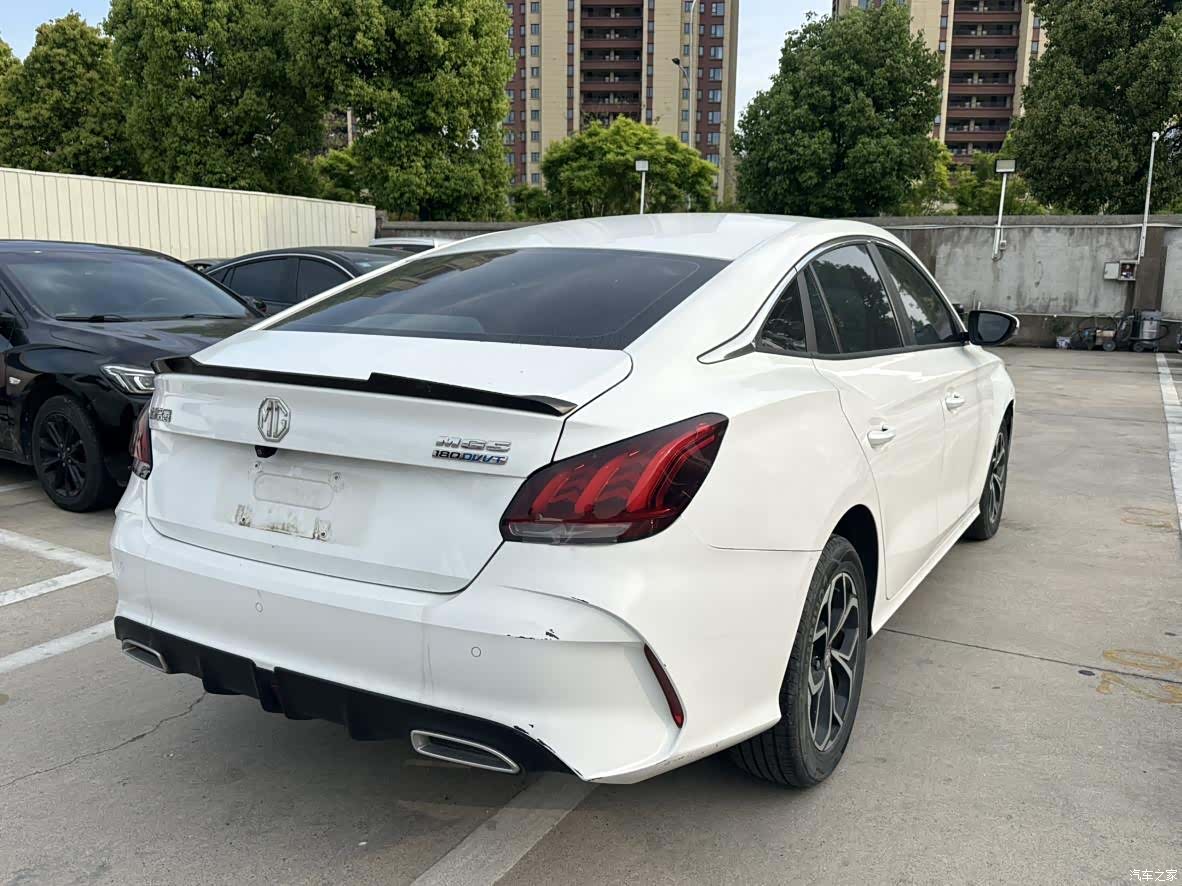 MG MG5, 2022 12