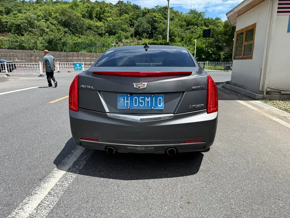 Cadillac ATS-L