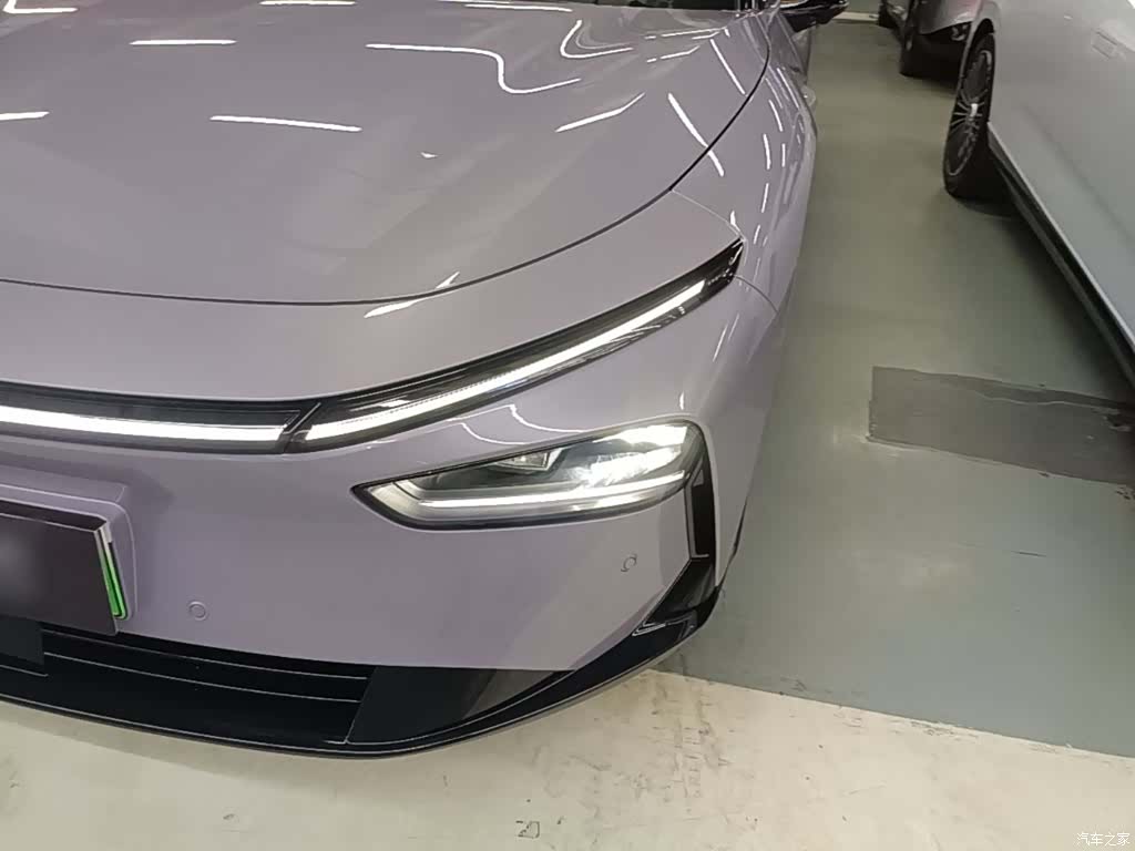 Xpeng P7, 2025 24