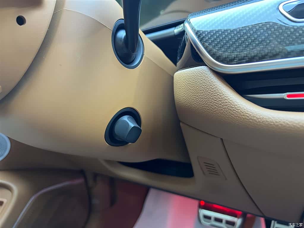Hongqi H9, 2025 26