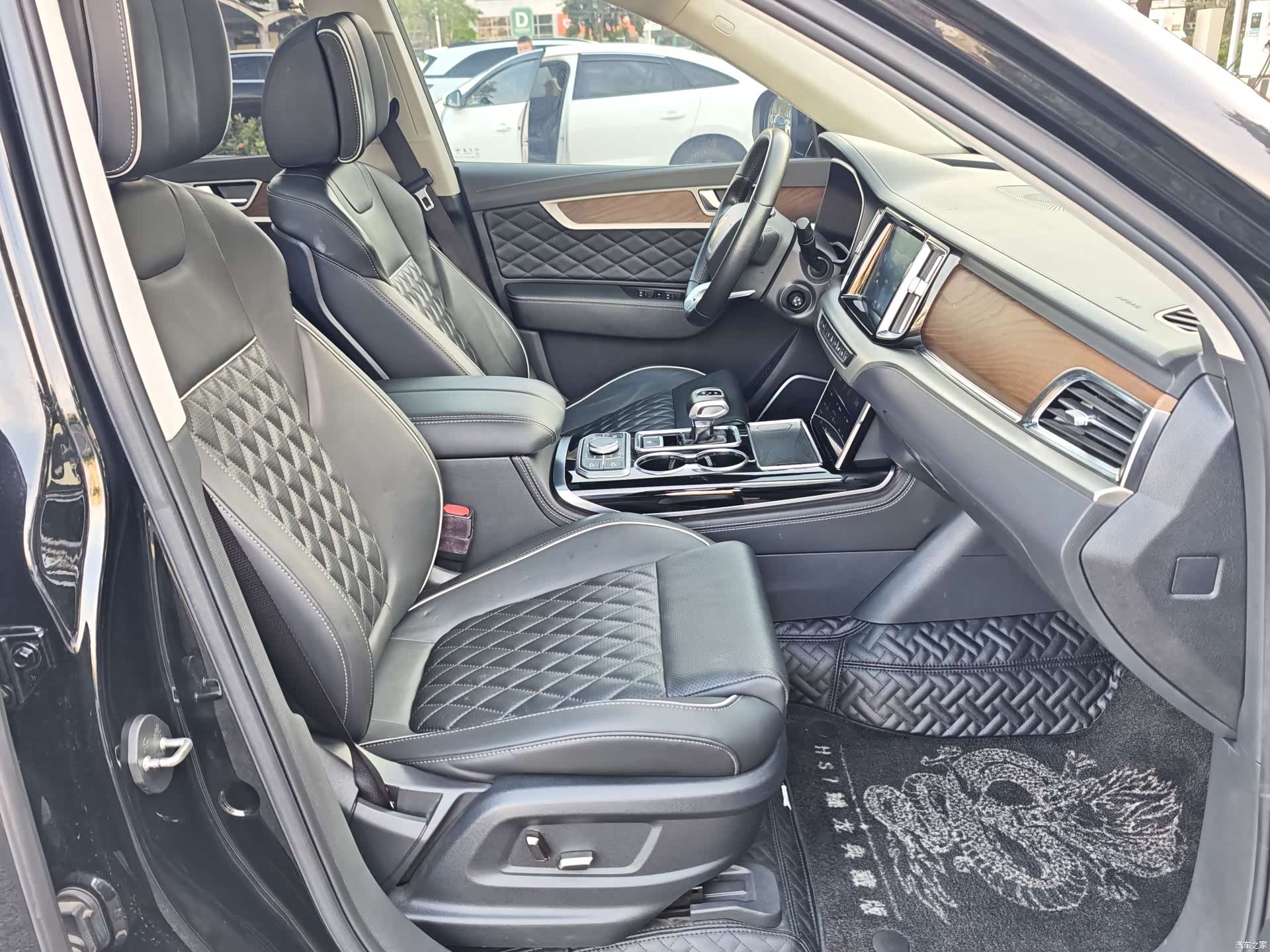 Hongqi HS7, 2021 17