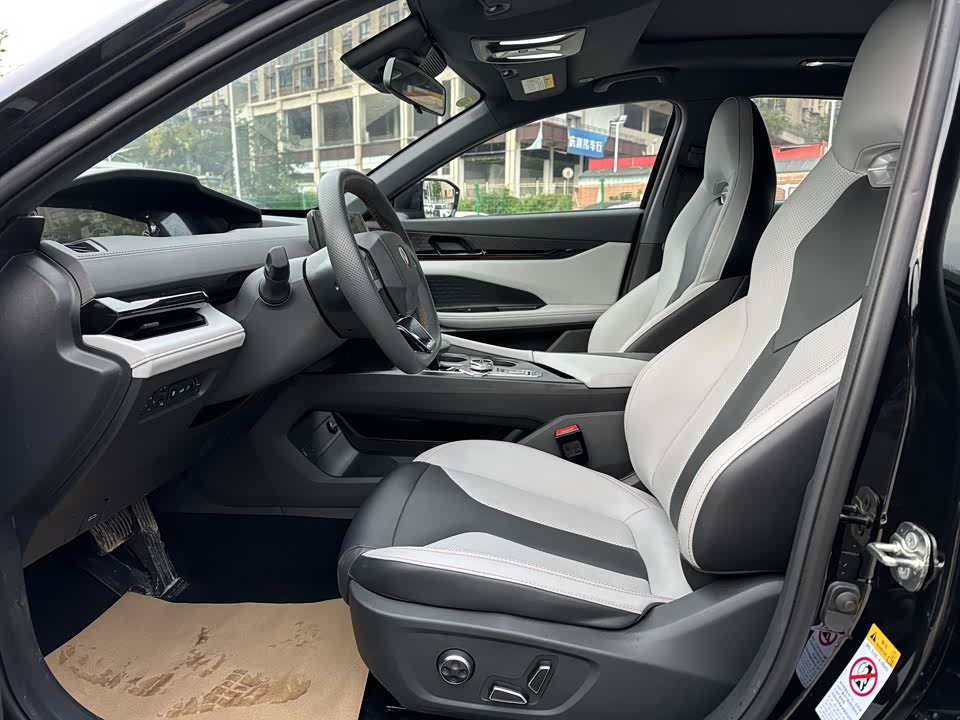 Changan UNI-V Smart iDD