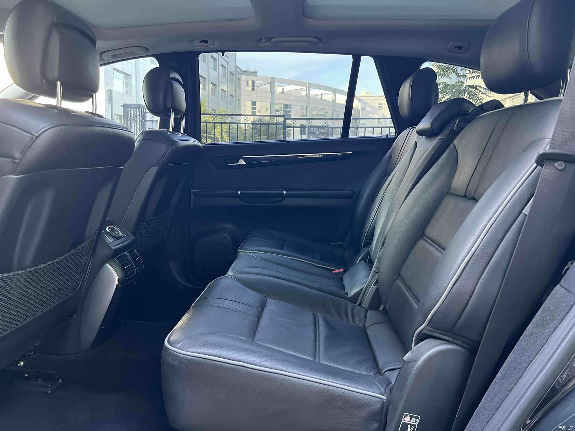 Mercedes-Benz R-Class, 2016 15