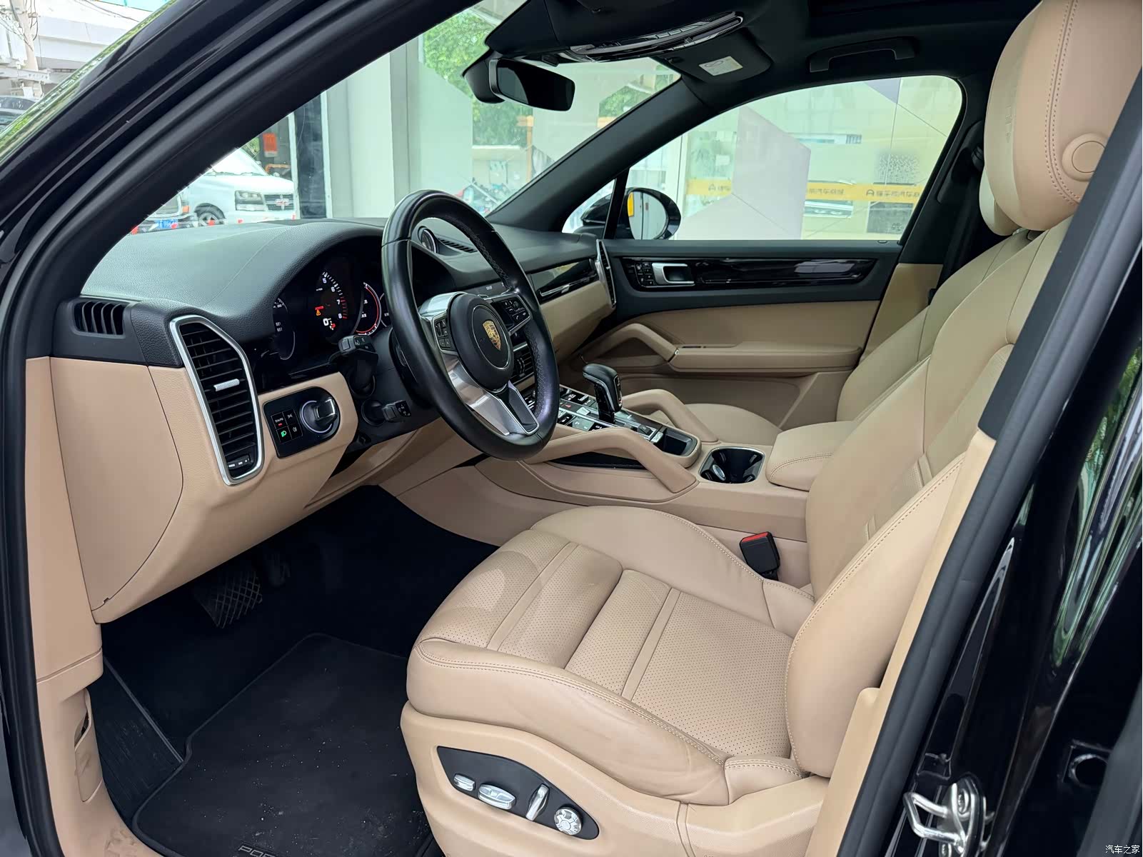 Porsche Cayenne, 2018 10