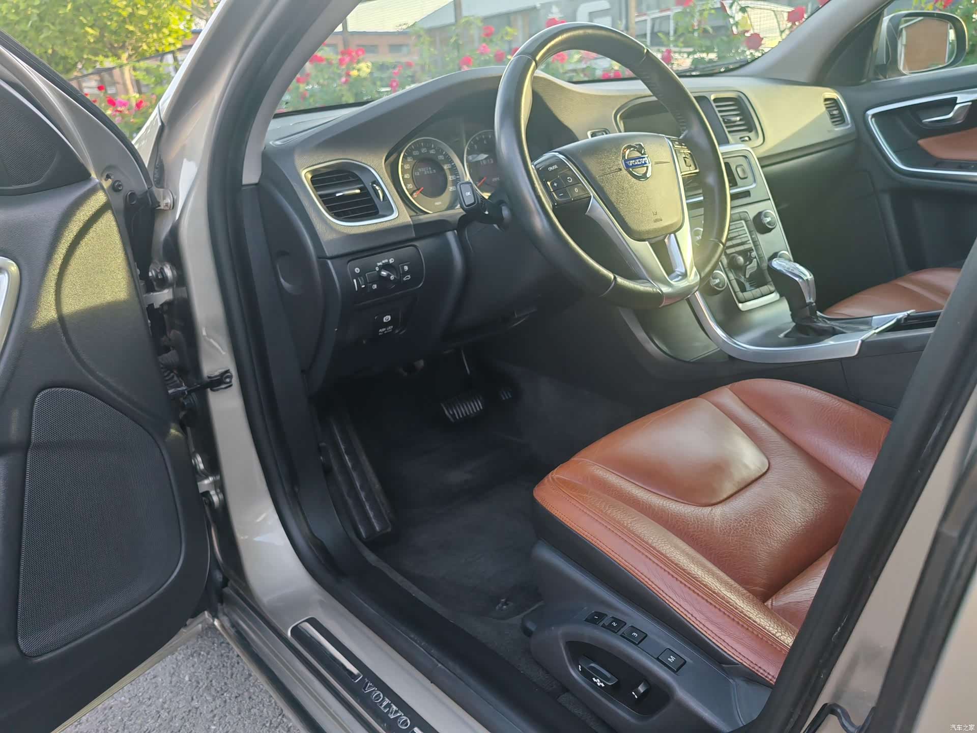 Volvo V60, 2013 4
