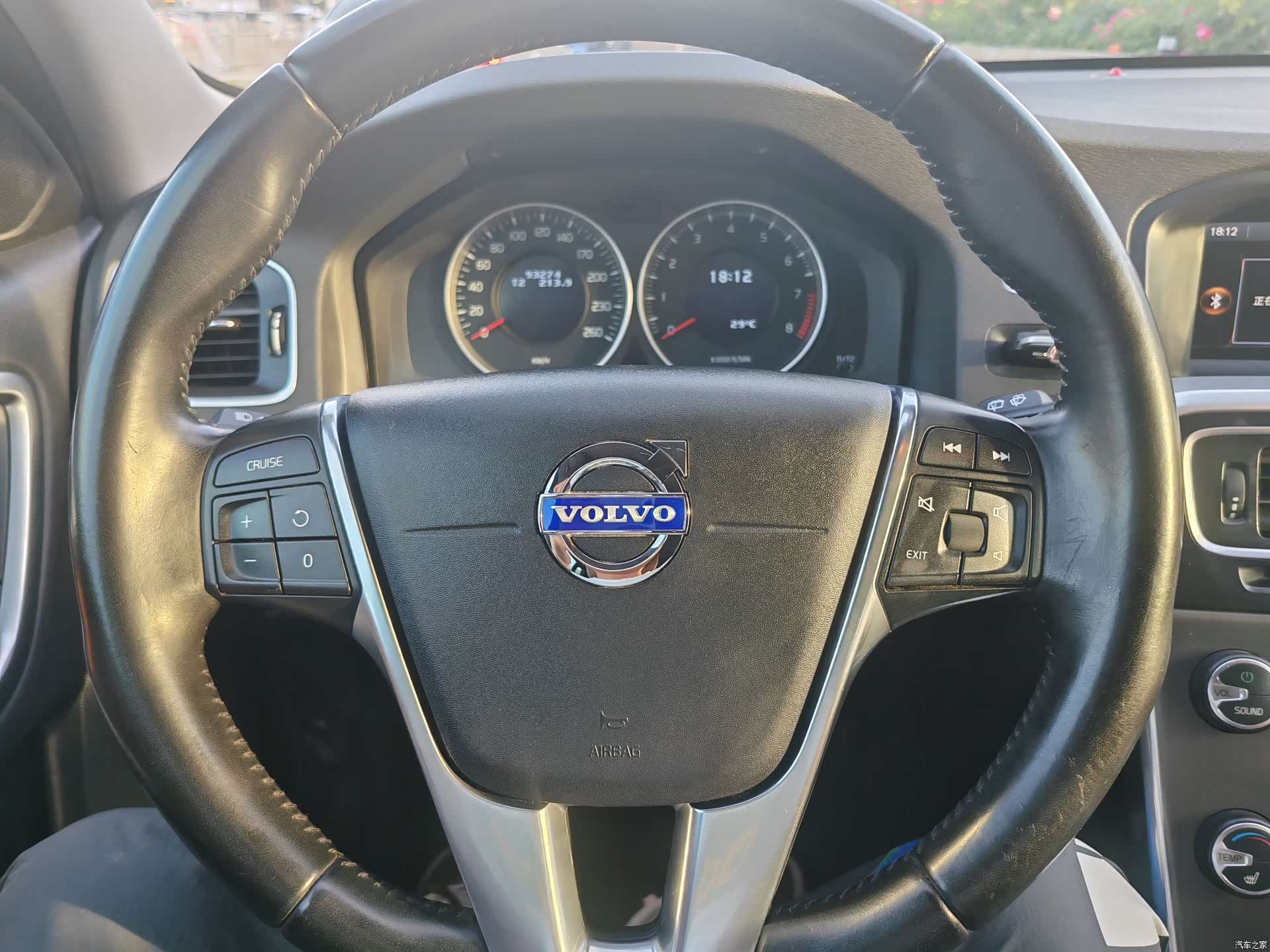 Volvo V60, 2013 6