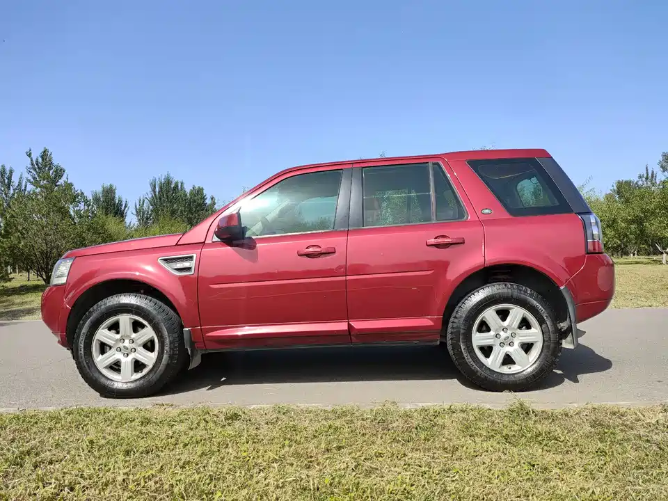 Land Rover Freelander 2