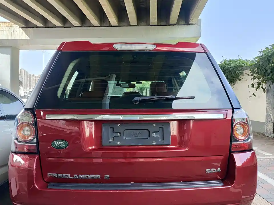 Land Rover Freelander 2