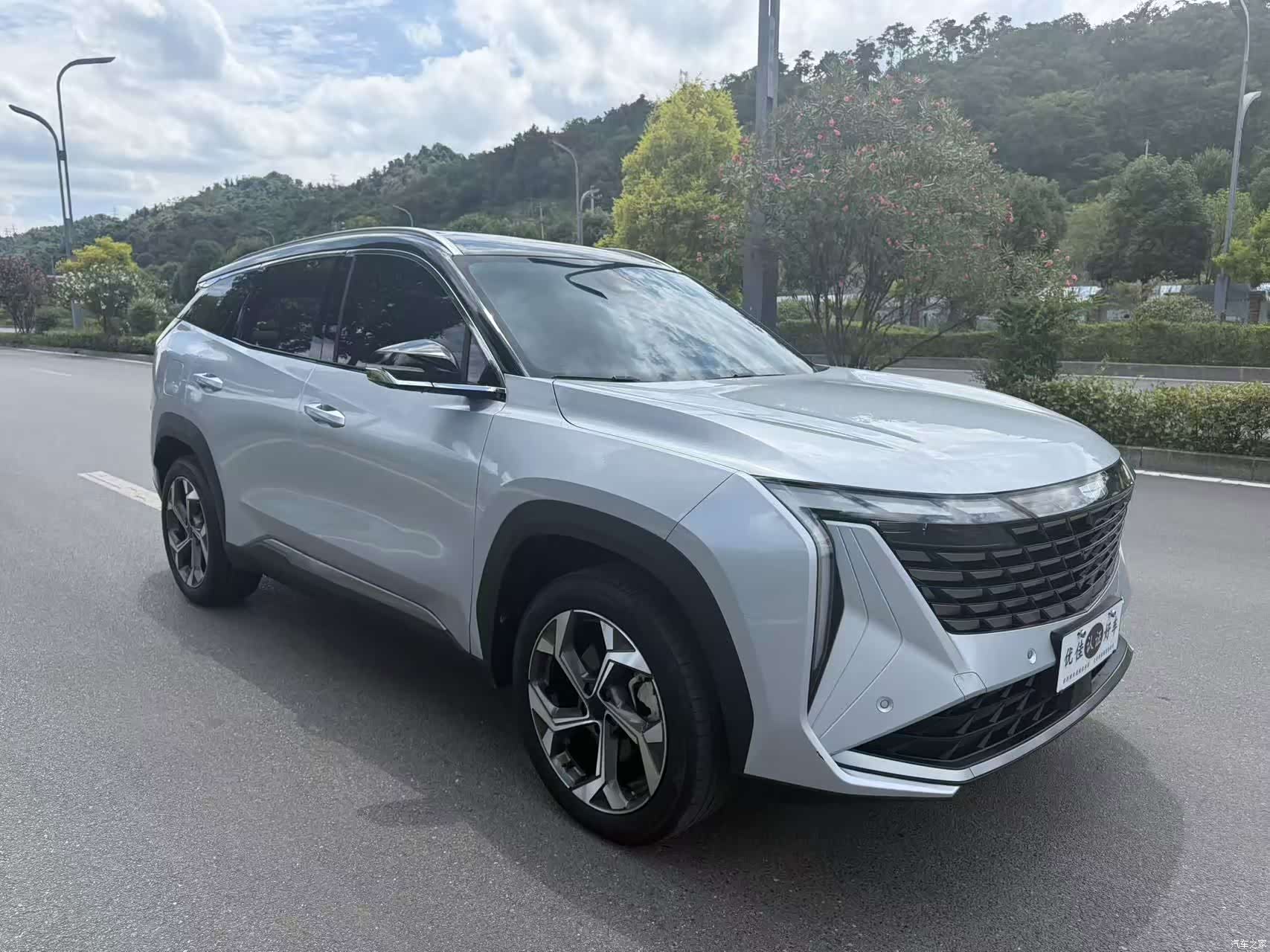 Geely Boyue, 2022 3
