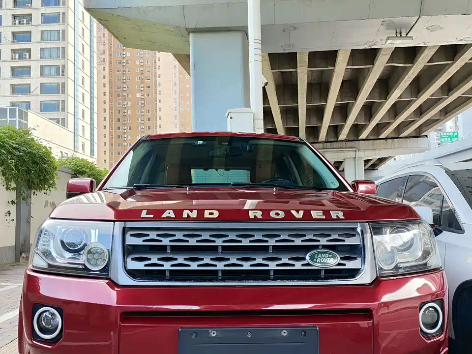 Land Rover Freelander 2