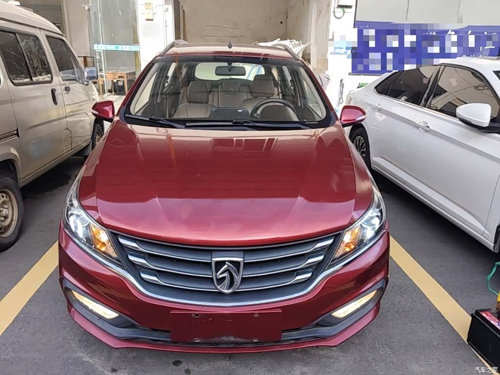Wuling 310W, 2018 3