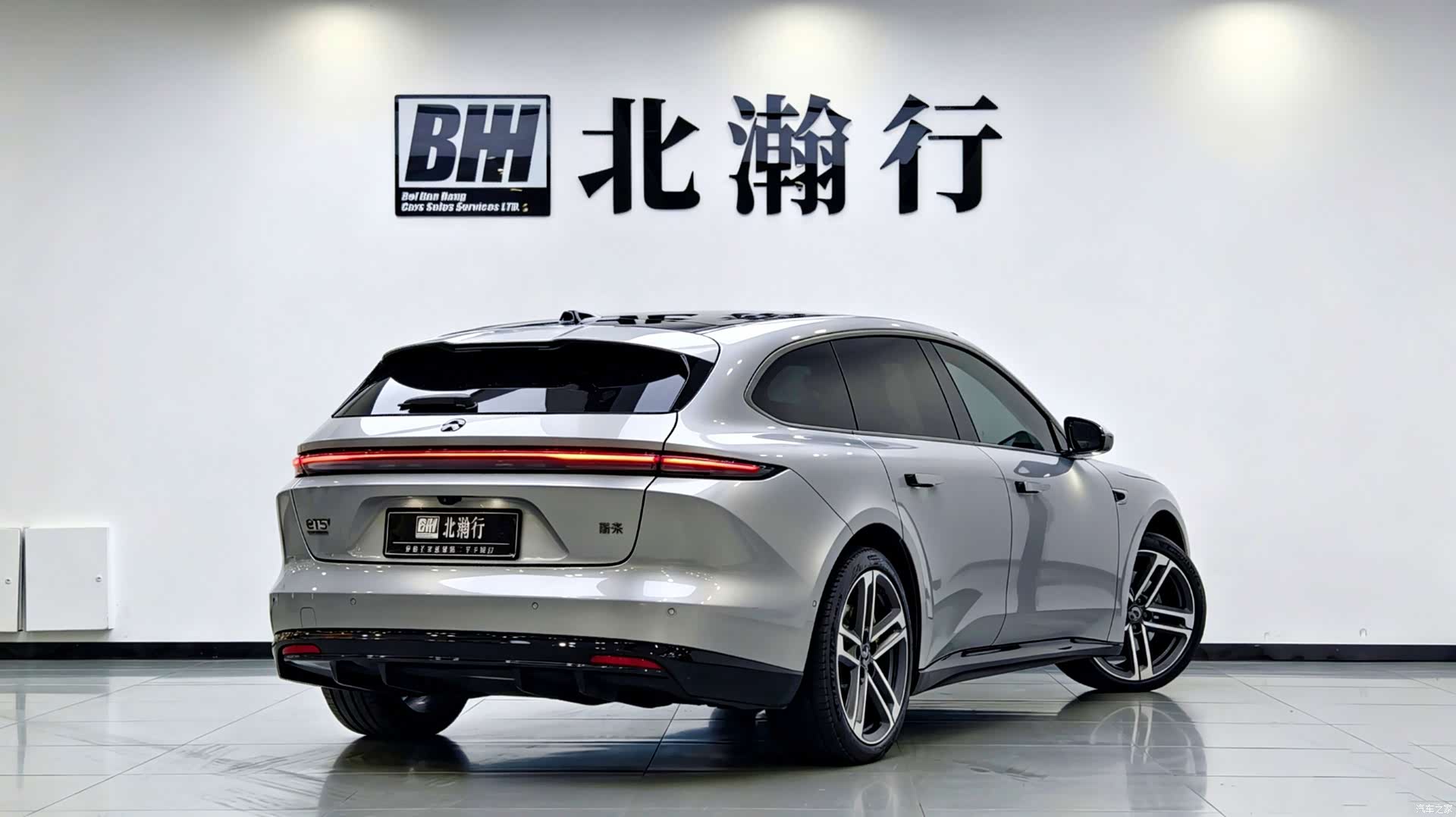 NIO ET5, 2025 4