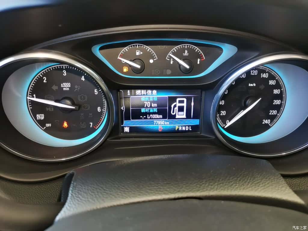 Buick Envision Plus, 2017 12