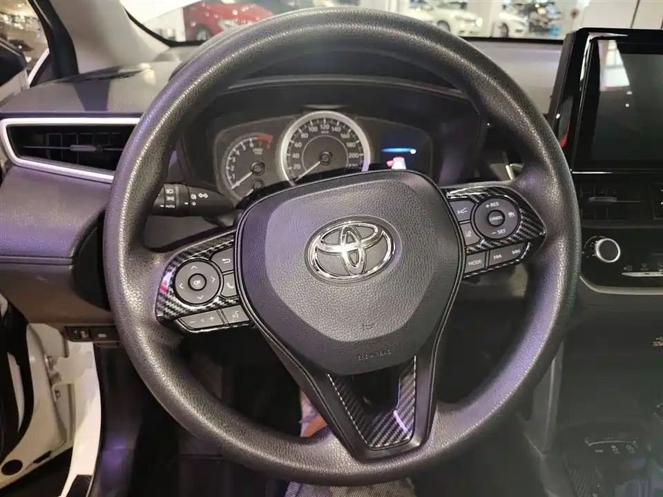 Toyota Corolla Sharp amplifier