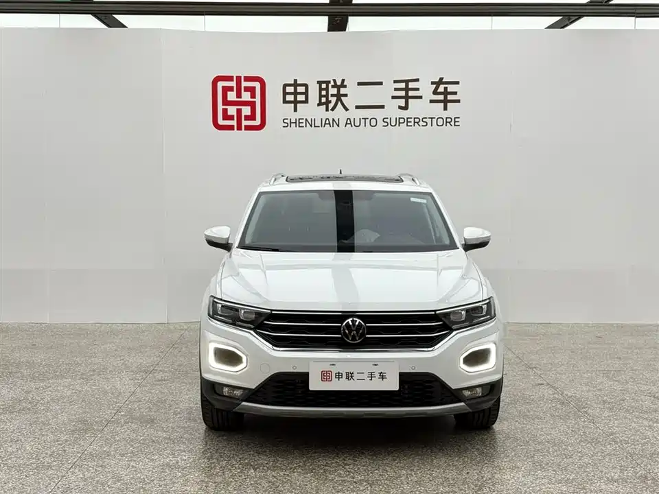 Volkswagen T-ROC exploring Songs