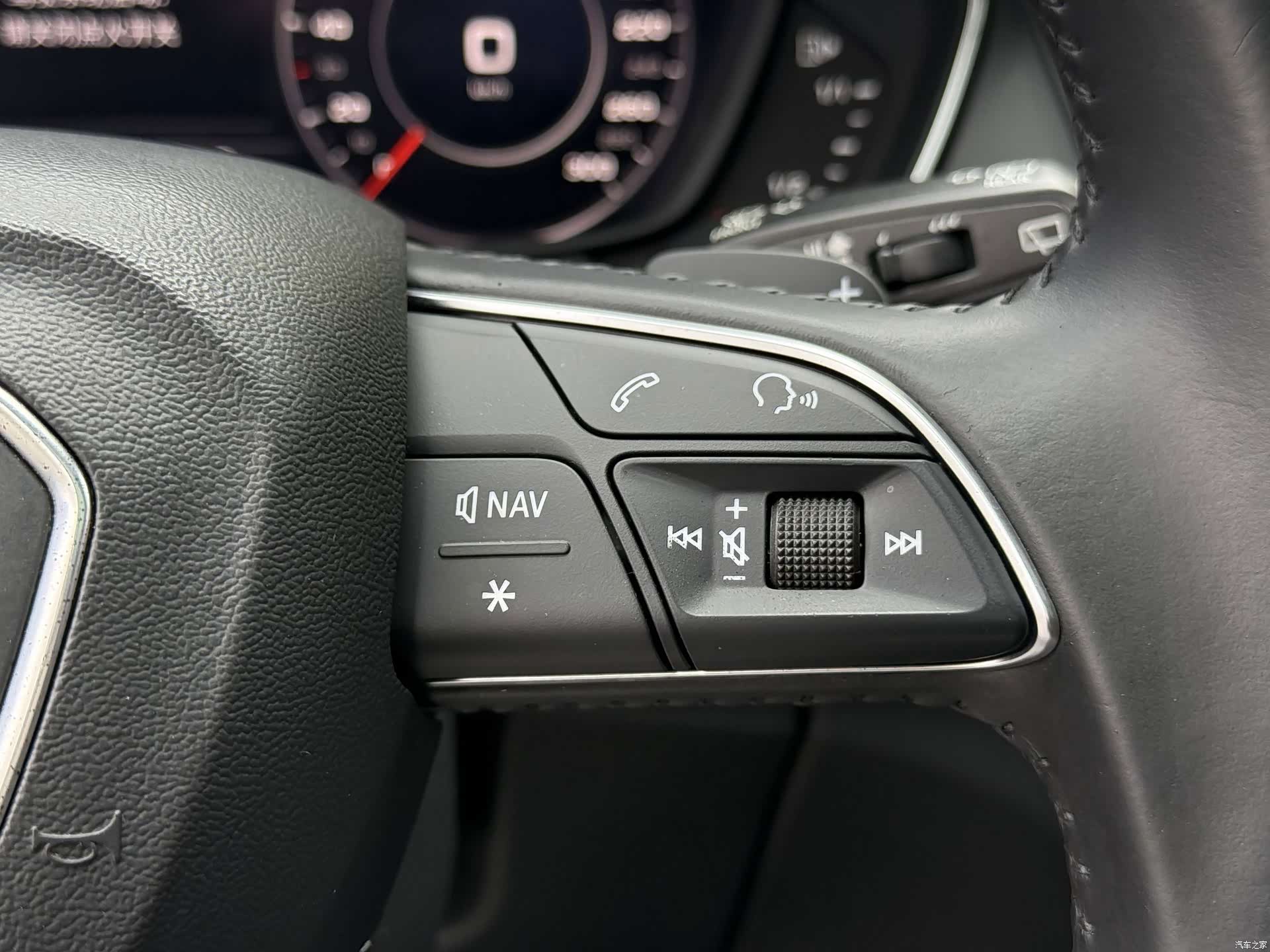 Audi Q5L, 2021 21