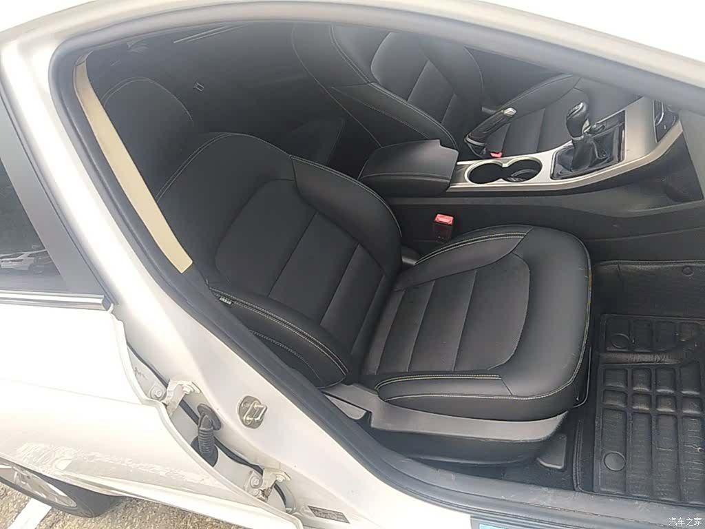 Geely Emgrand, 2017 25