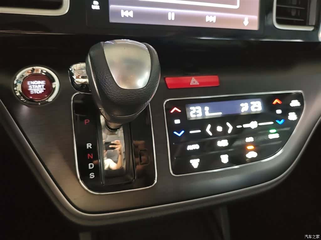 Honda Elysion, 2018 21