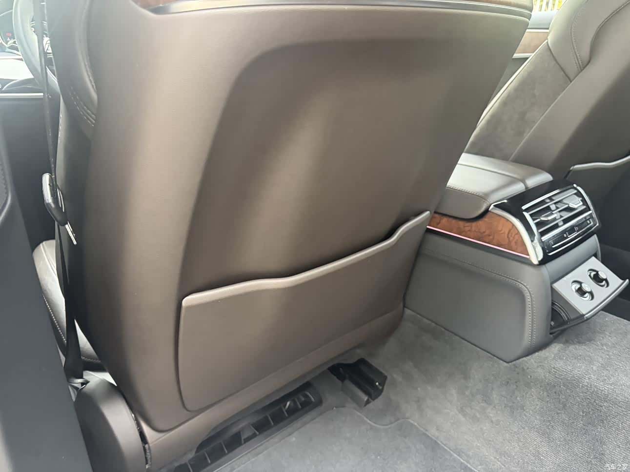 Audi A8L, 2020 32