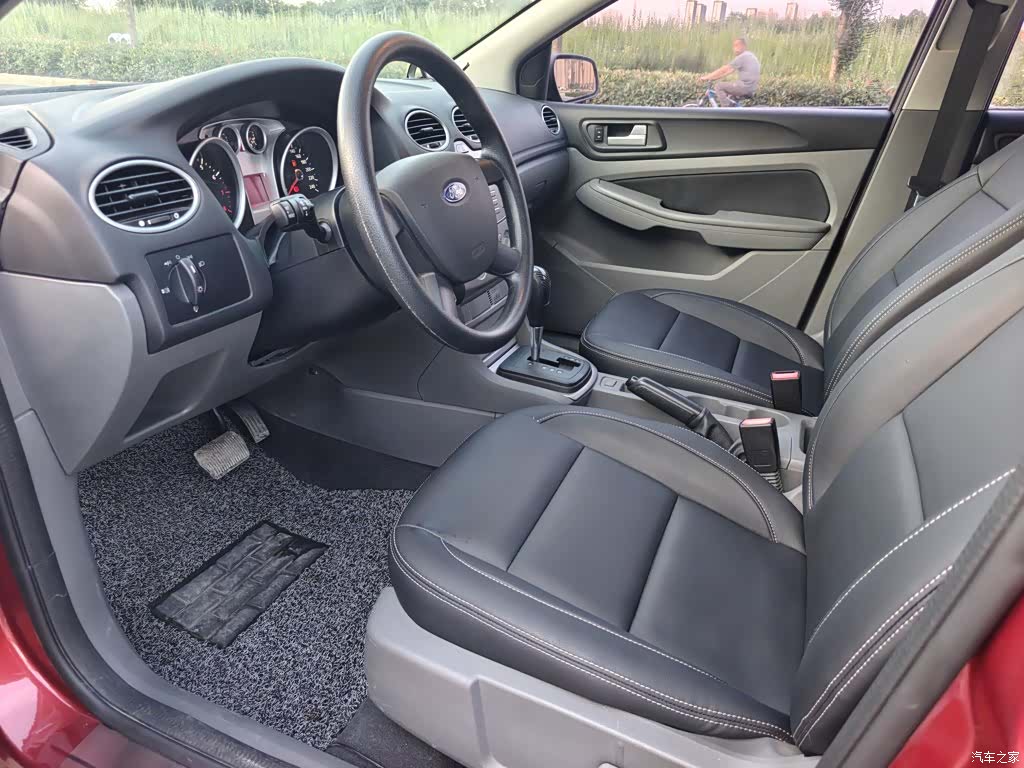Ford Focus, 2015 17
