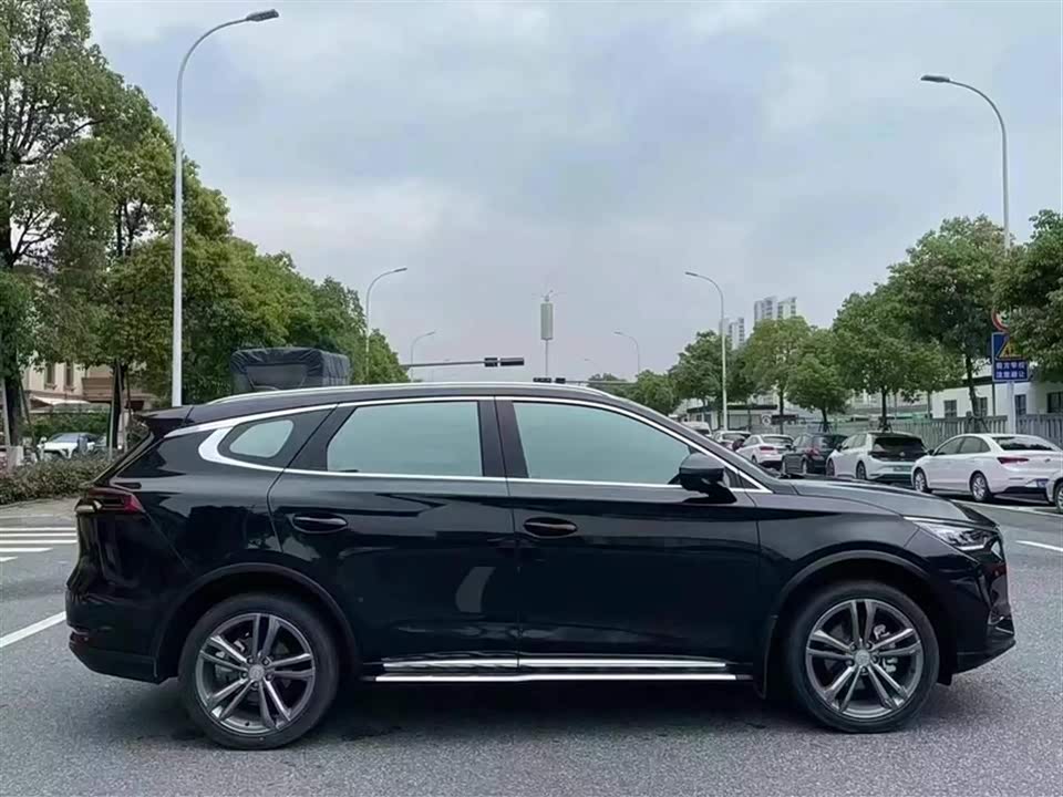 BYD Tang