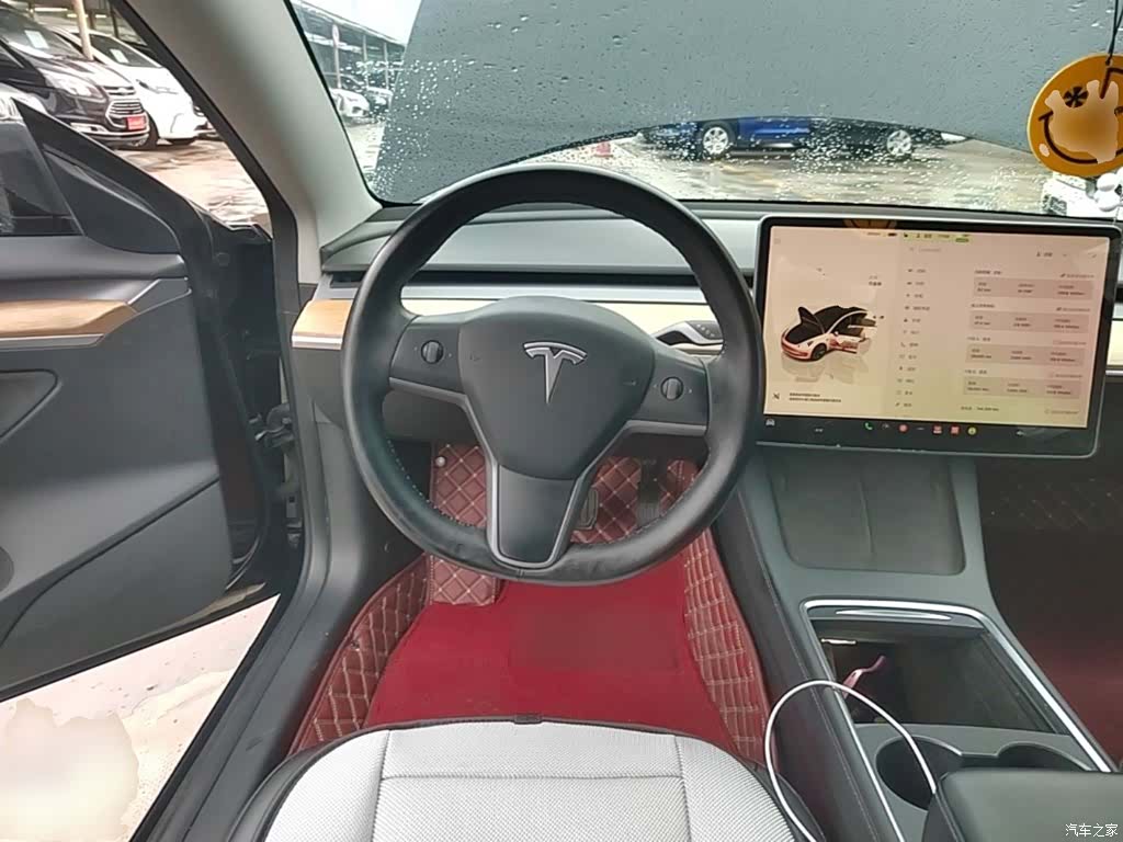 Tesla Model 3, 2022 11