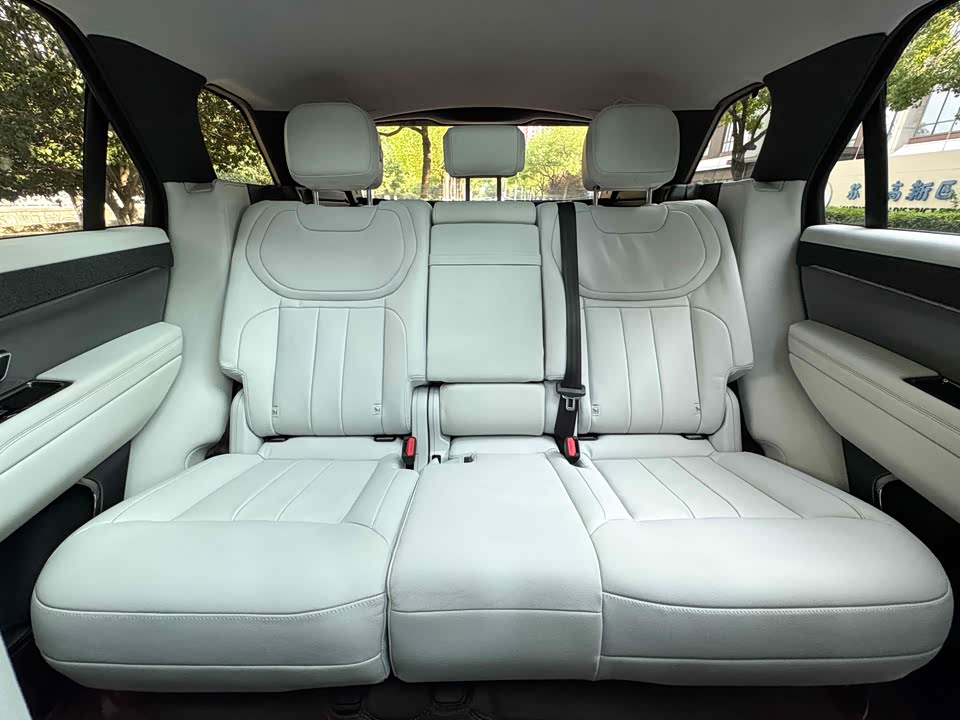 Land Rover Range Rover Sport Land Rover Range Rover Sport