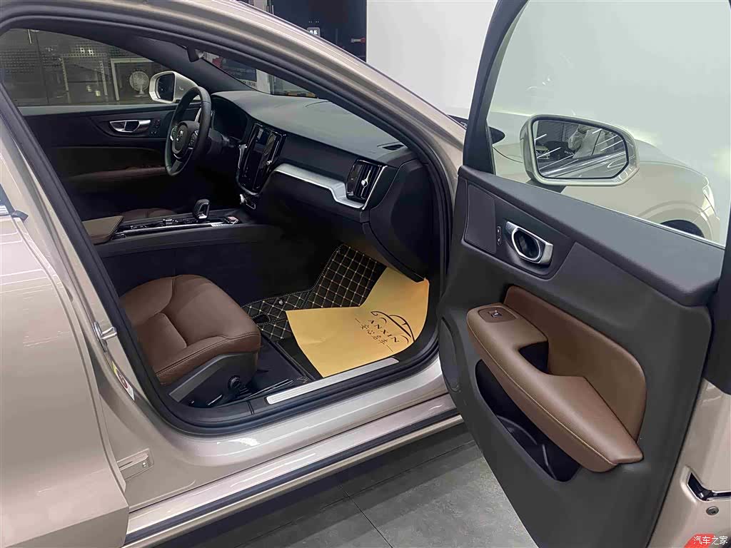Volvo S60, 2025 9