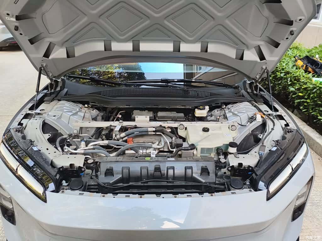 NIO ET5, 2025 16