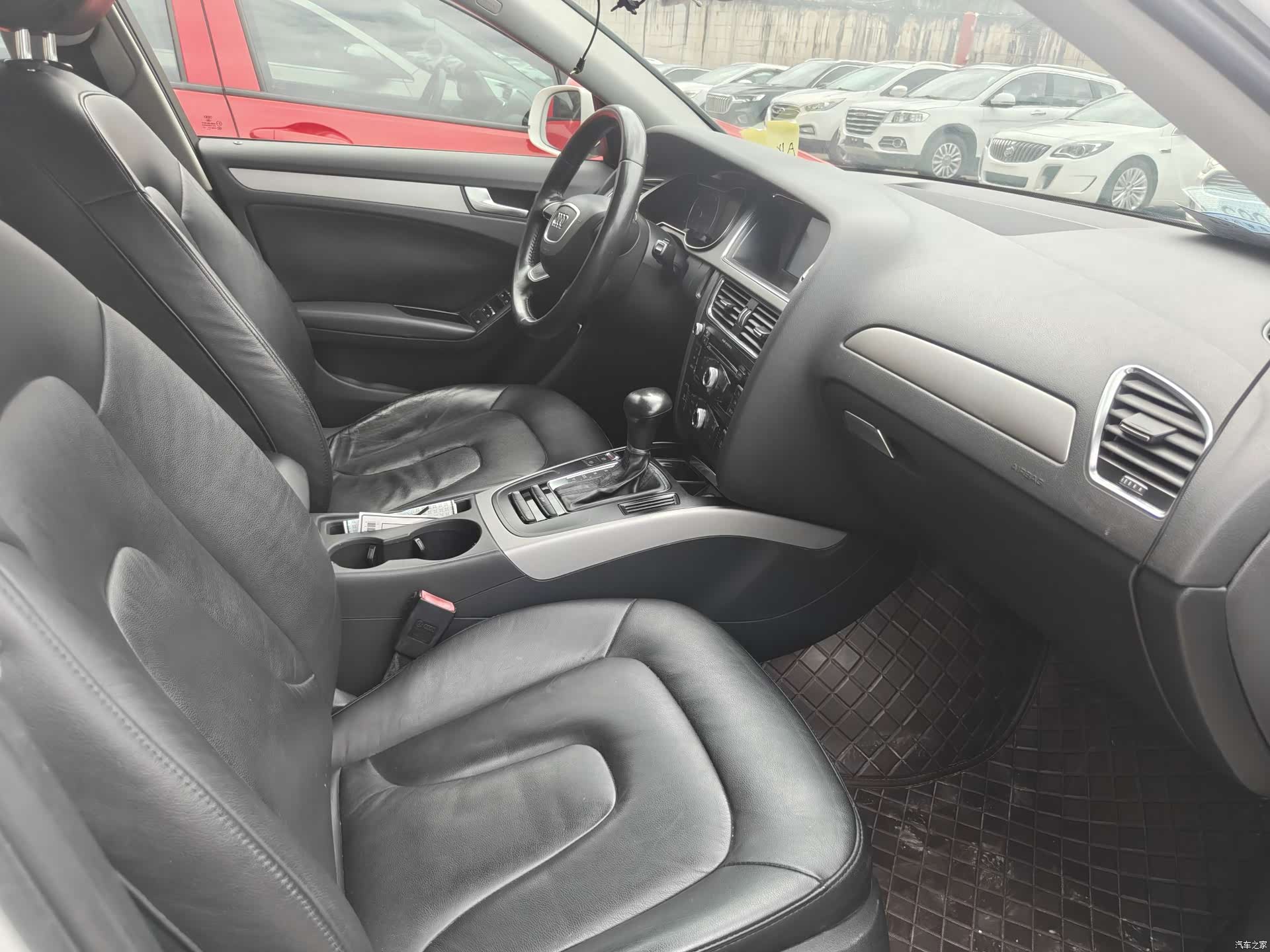 Audi A4L, 2014 4
