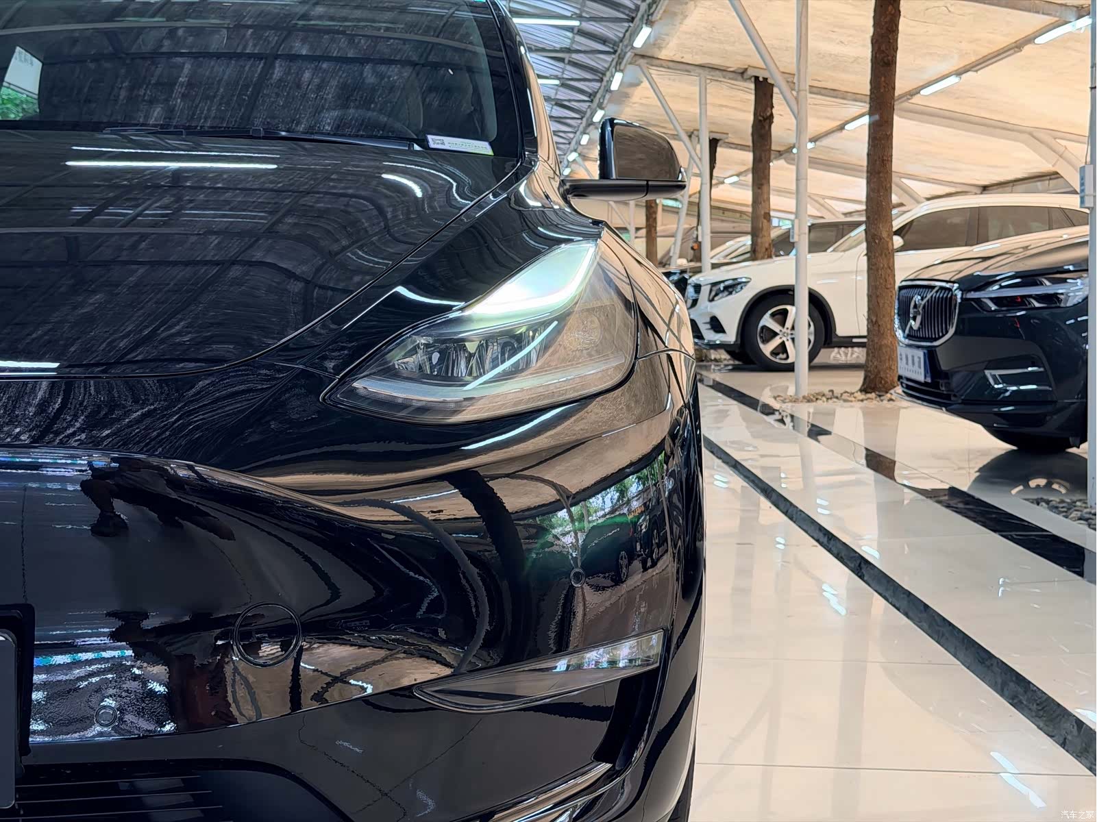 Tesla Model Y, 2021 12