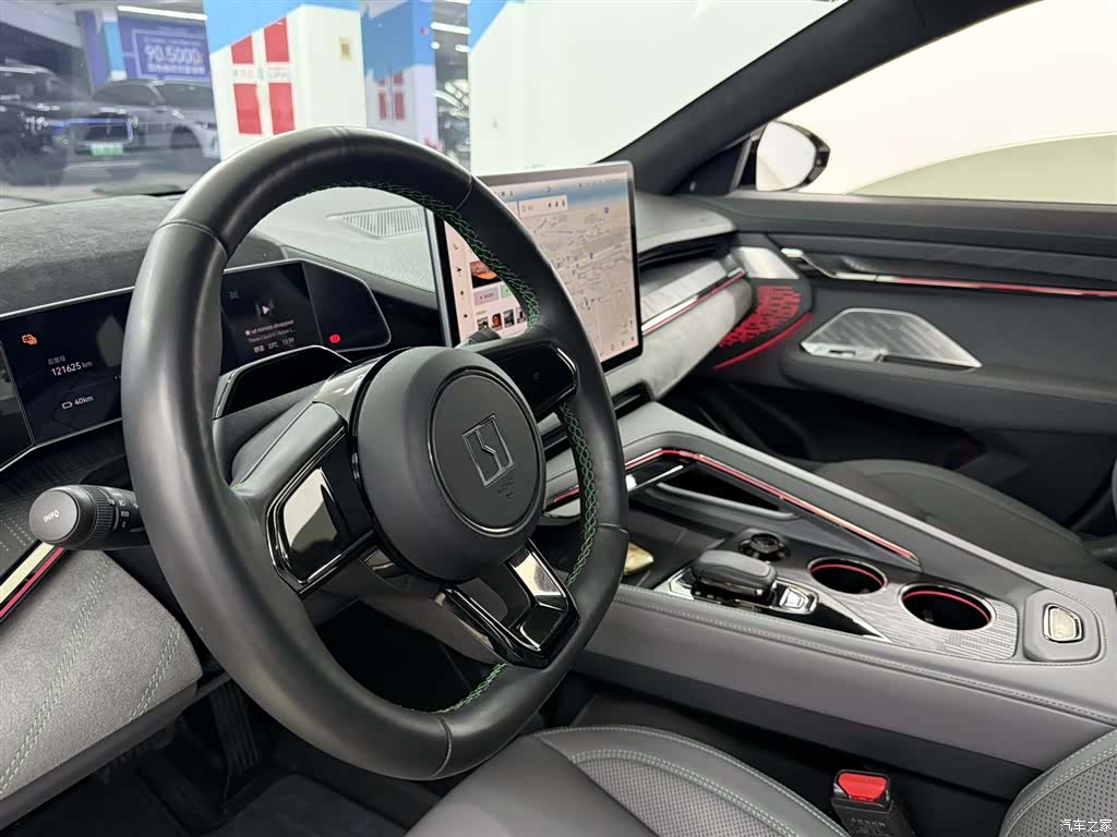 Zeekr 001, 2023 11
