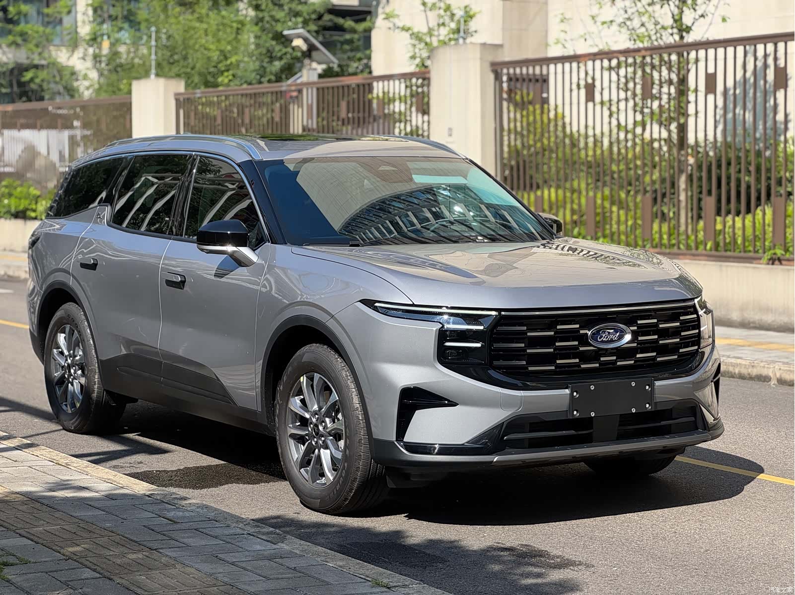 Ford Edge L, 2026 3