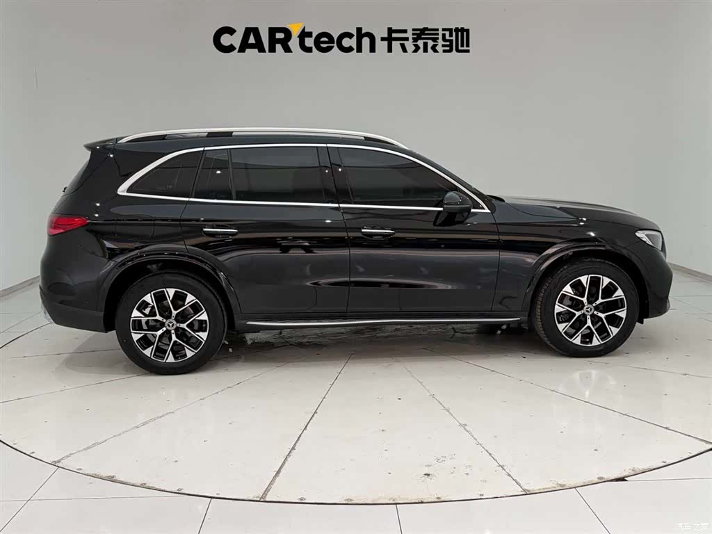 Mercedes-Benz GLC, 2024 12