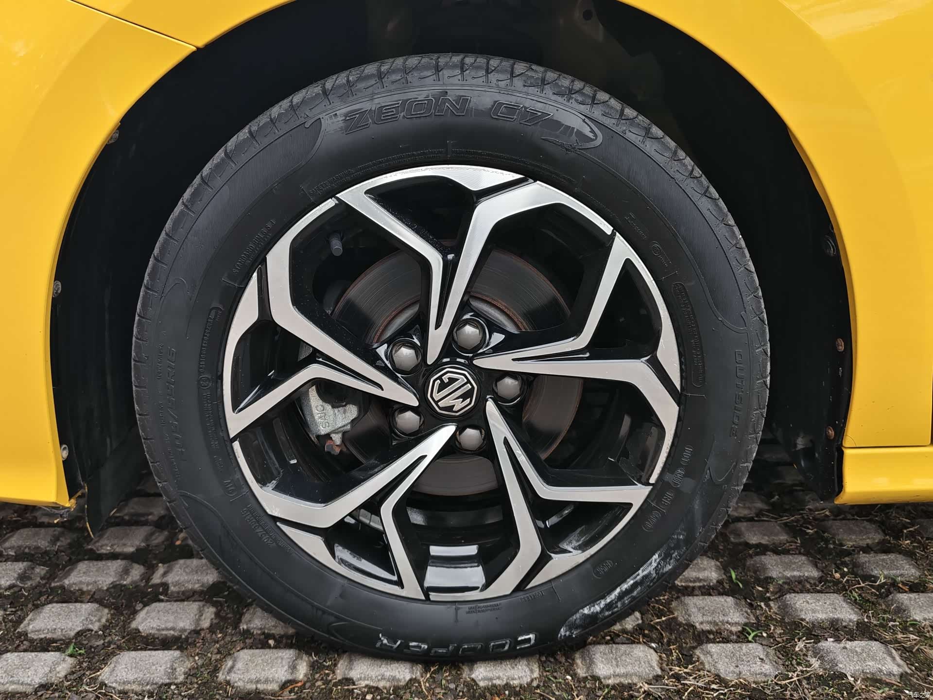 MG MG5, 2021 6