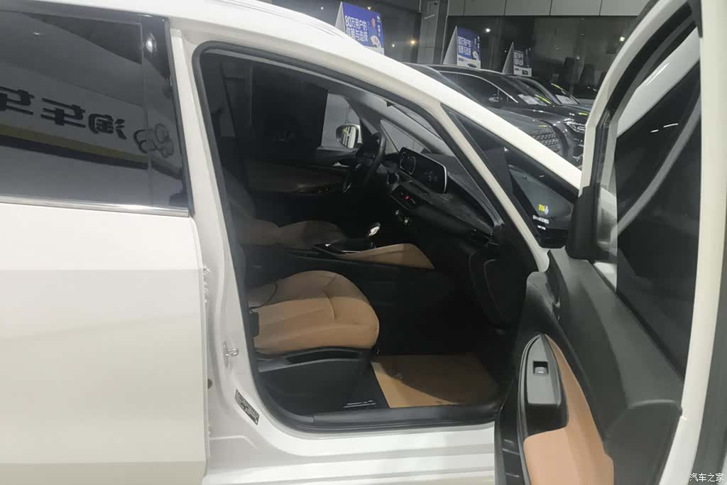 Buick GL6, 2023 8