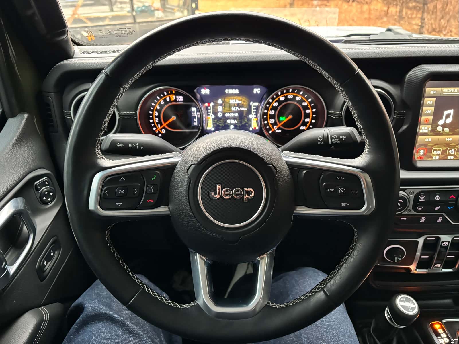 Jeep Gladiator, 2023 16