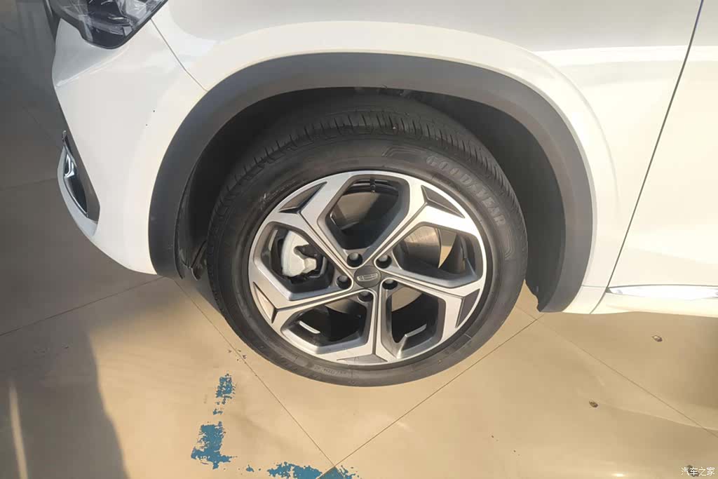 Geely Xingyue L, 2021 6
