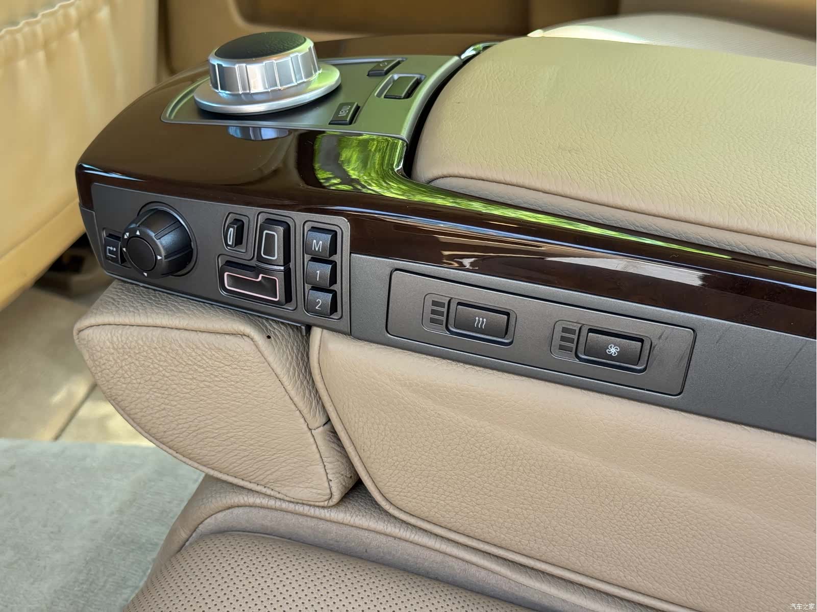 BMW 7 Series, 2008 19