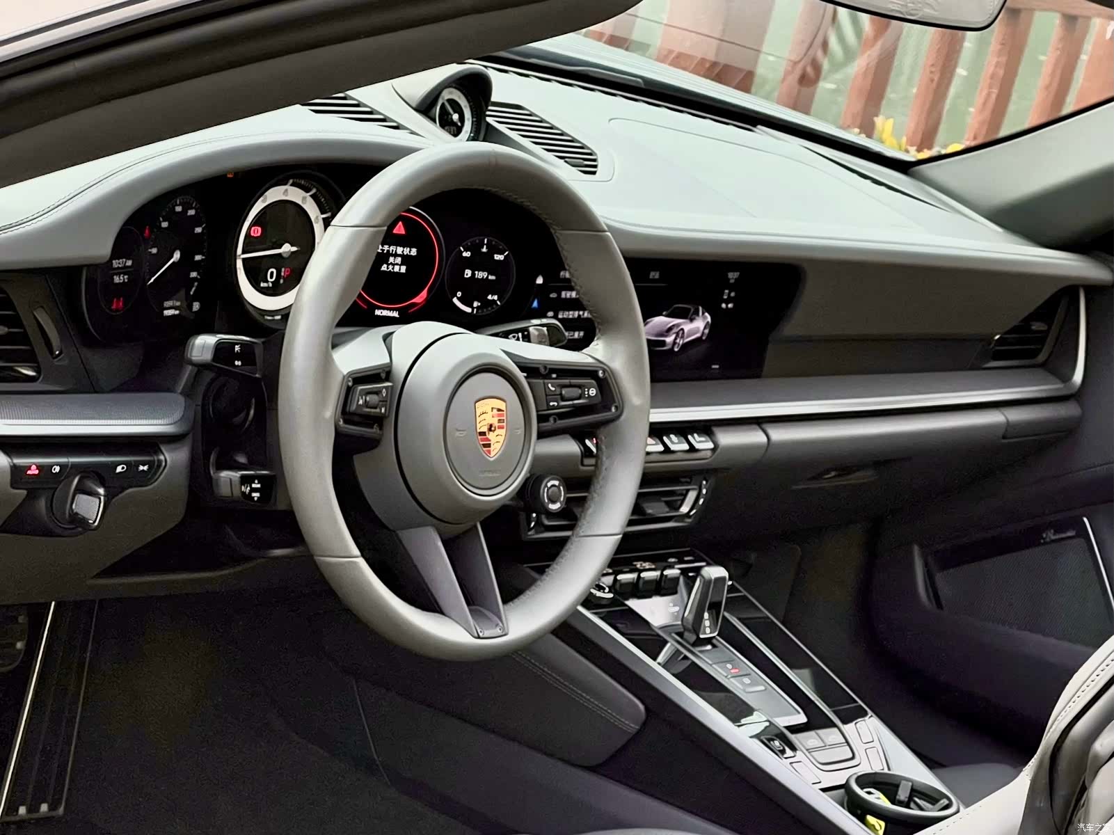 Porsche 911, 2022 9