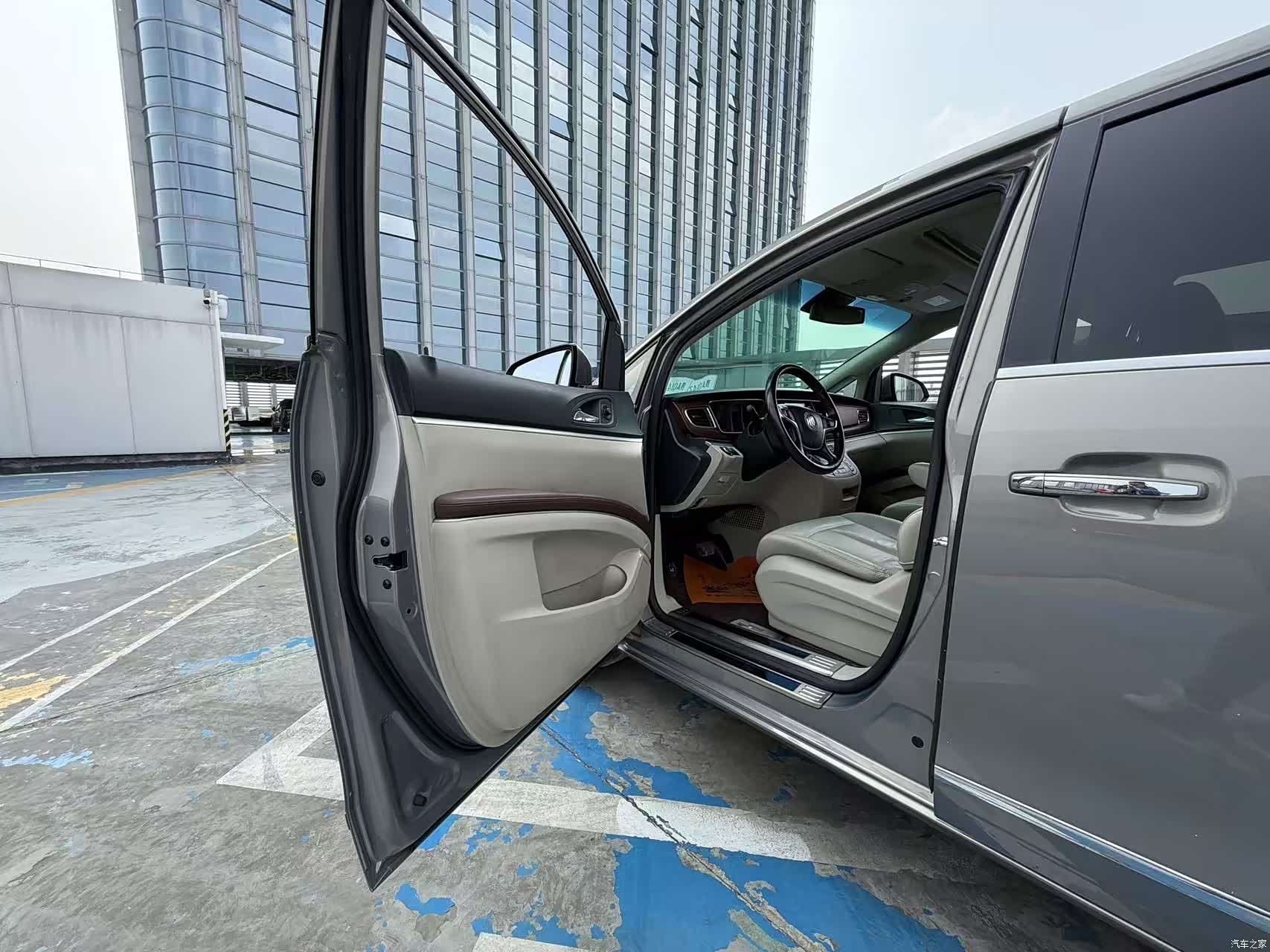 Buick GL8, 2019 9