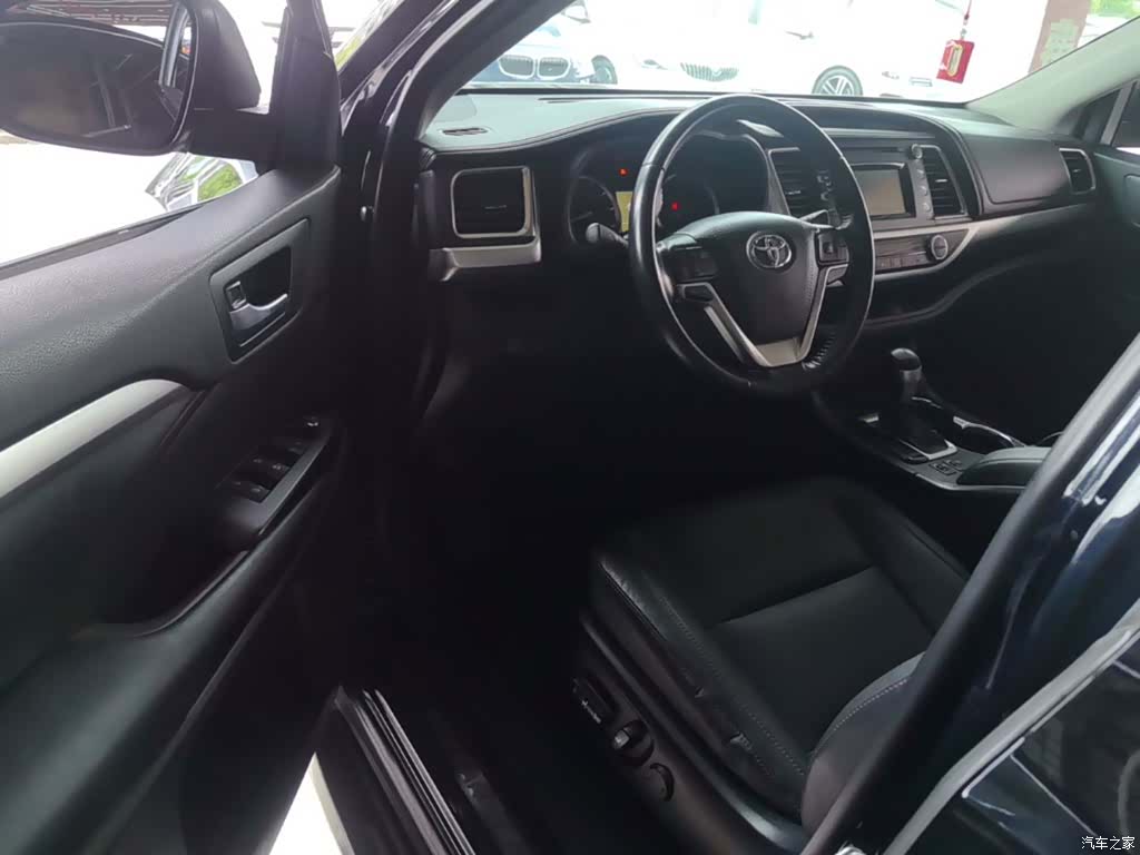 Toyota Highlander, 2017 16