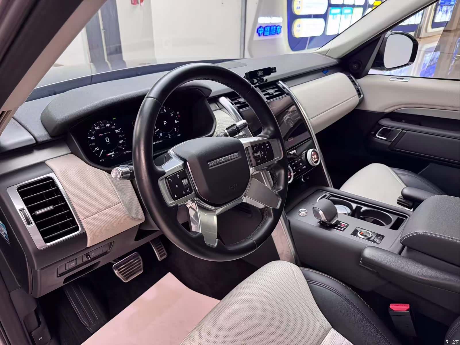 Land Rover Discovery, 2021 все фото