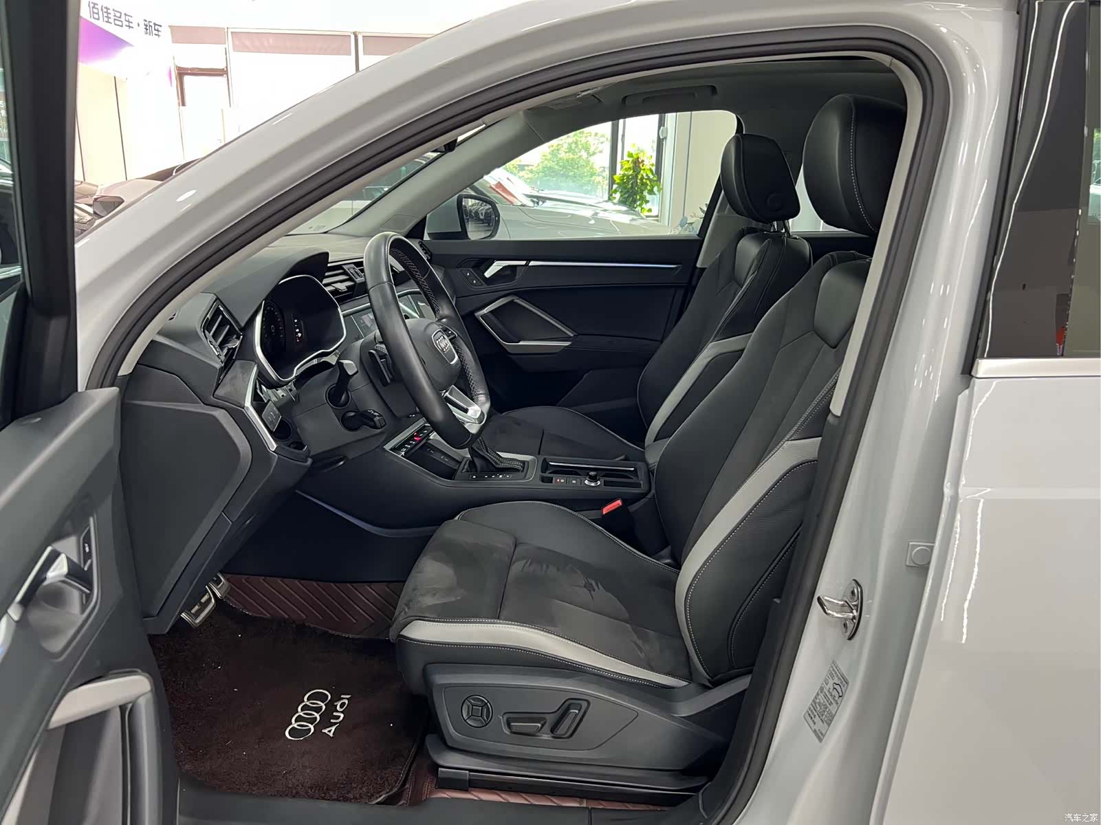 Audi Q3, 2022 8