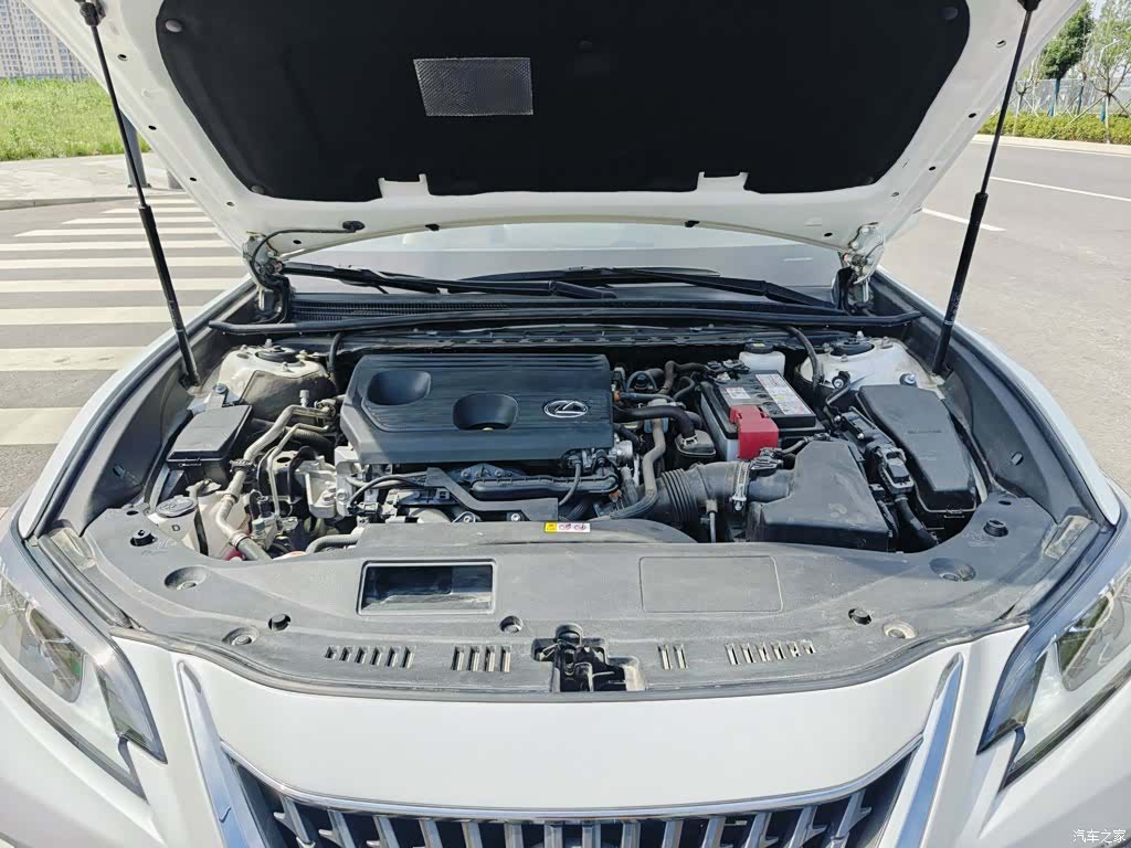 Lexus ES, 2024 18
